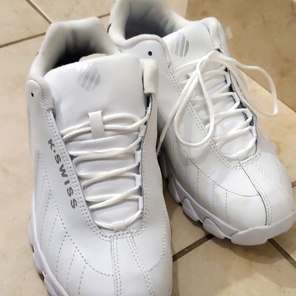 Womens K-Swiss sneakers size 6.5 - Picture 3 of 4